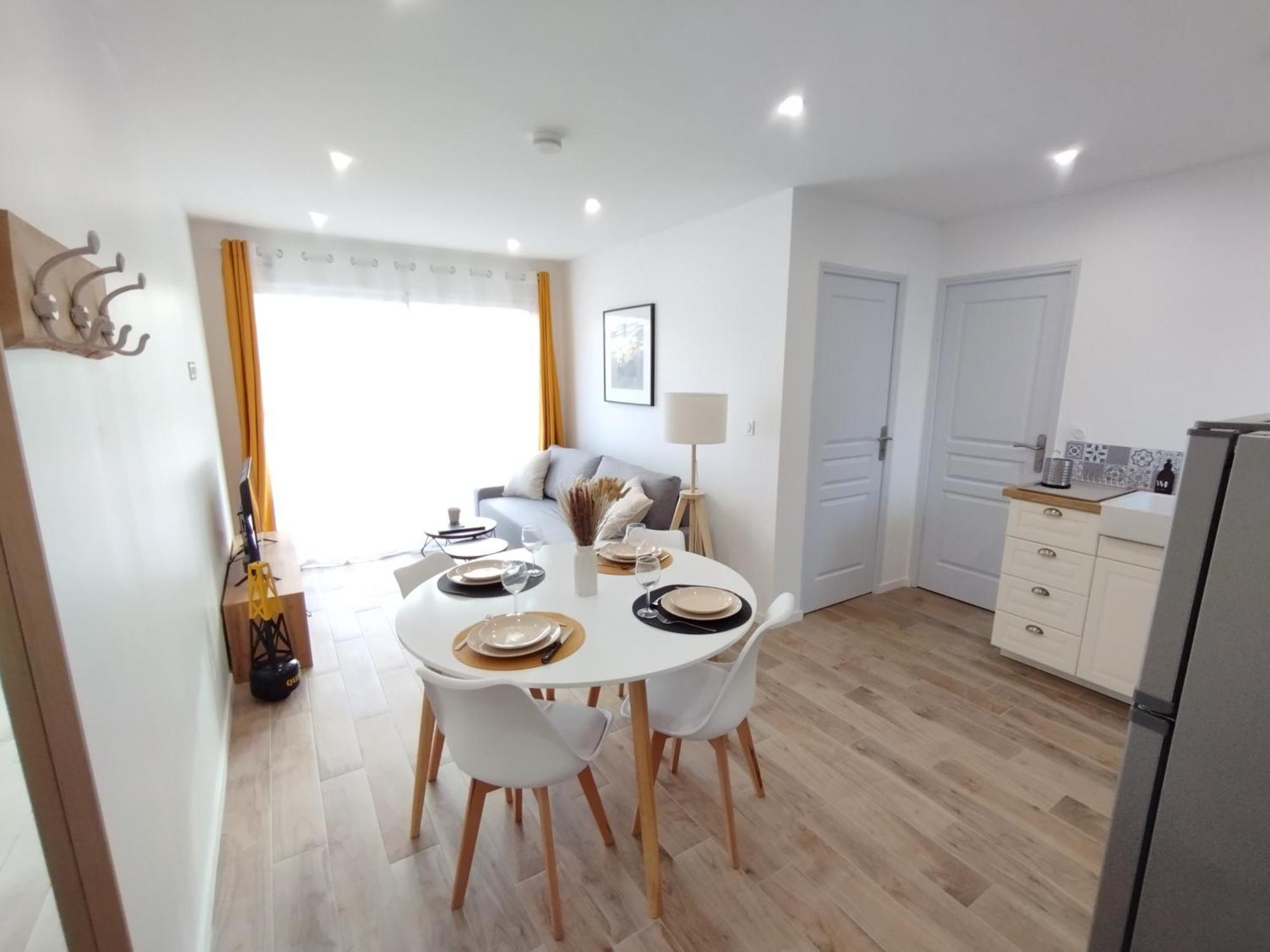 Logement Au Calme Avec Jardin Proche De Vannes Elven Ngoại thất bức ảnh