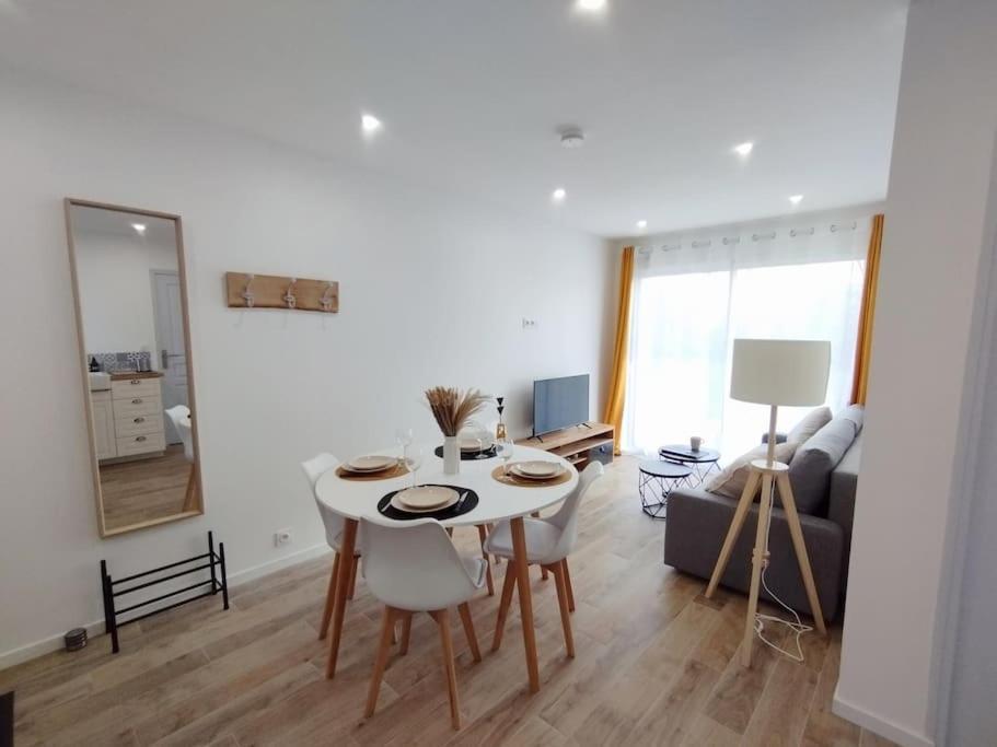 Logement Au Calme Avec Jardin Proche De Vannes Elven Ngoại thất bức ảnh